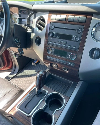 Ford Expedition cena 65900 przebieg: 204500, rok produkcji 2007 z Hrubieszów małe 191